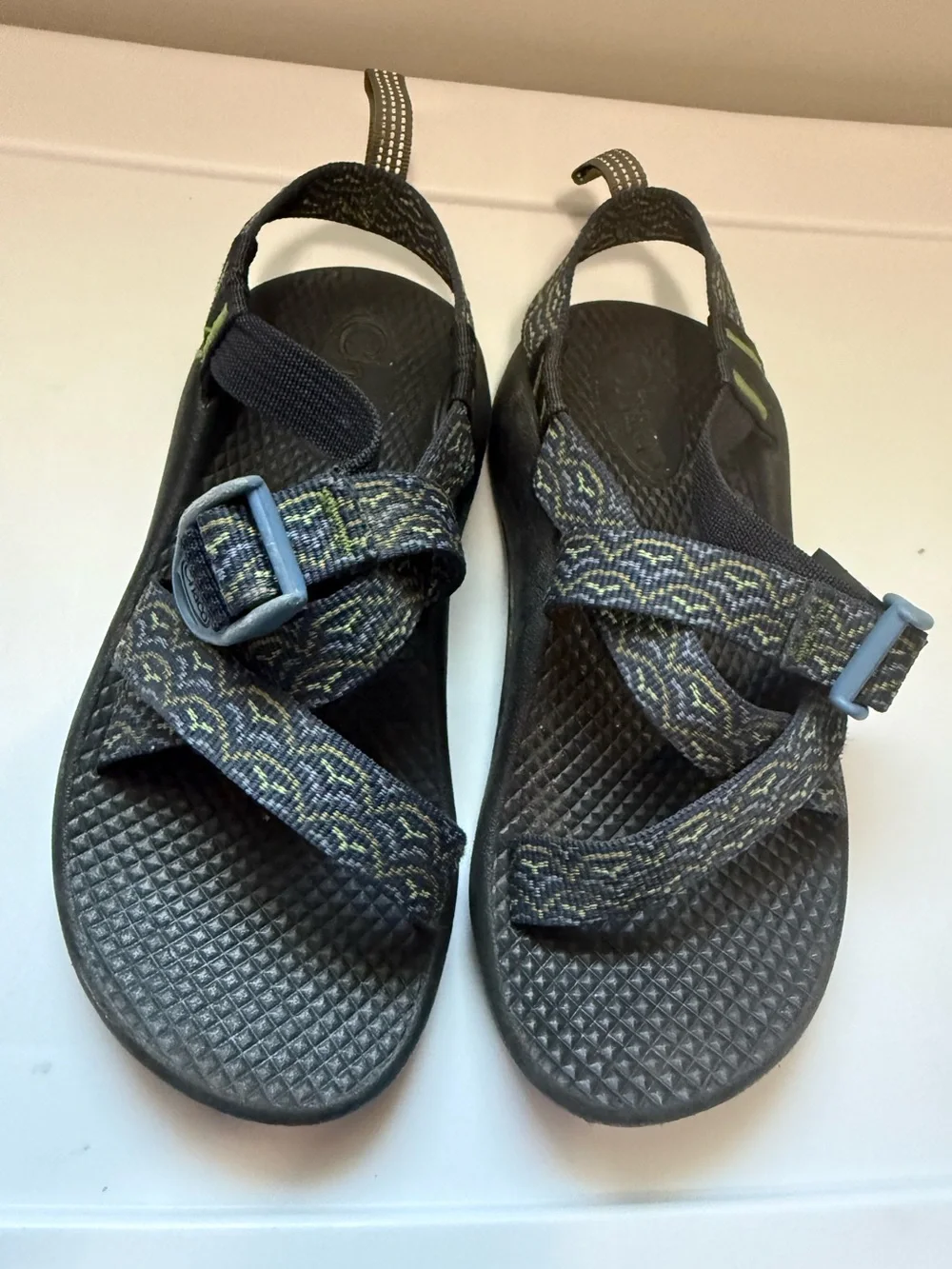 Chaco Kid’s Z/1 Sandals in navy and green